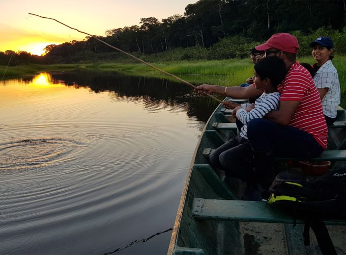 Piranha Tour Tambopata 4 Days
